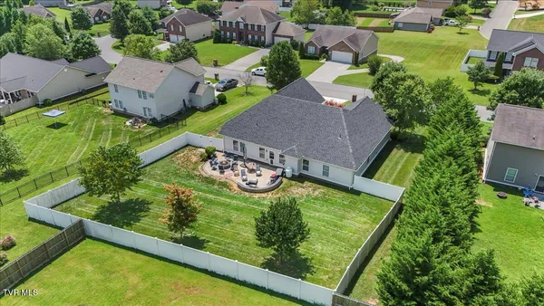 $489,900 | 147 Pembrooke Circle, Jonesborough, TN 37659