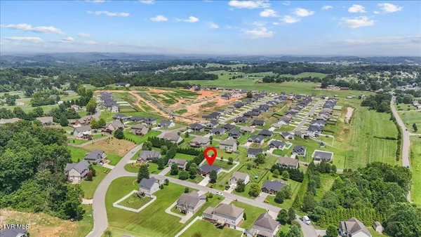 $489,900 | 147 Pembrooke Circle, Jonesborough, TN 37659