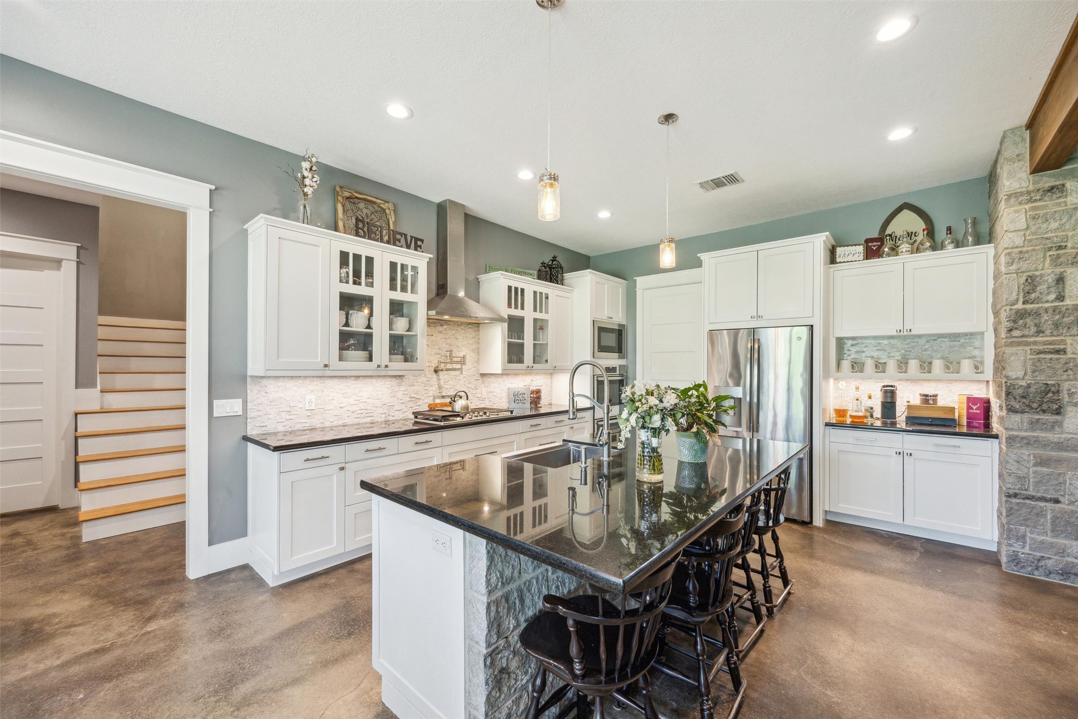 127 Buenger Road Industry, TX 78944 - Photo 12 of 35