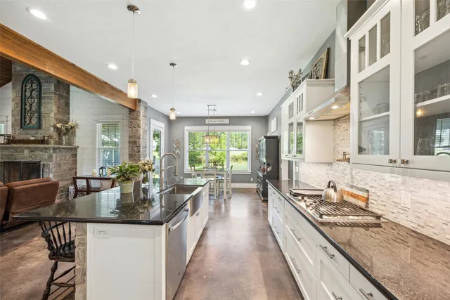 $649,000 | 127 Buenger Road, Industry, TX 78944