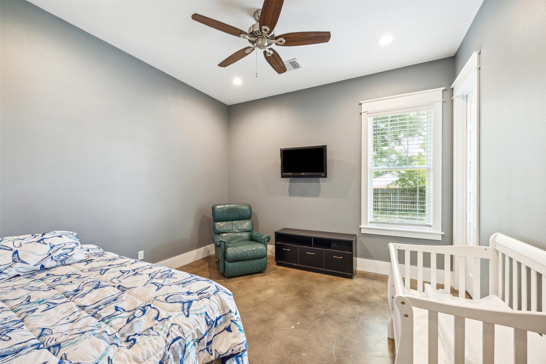 127 Buenger Road Industry, TX 78944 - Photo 25 of 35