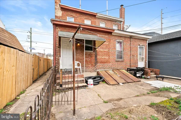 $2,500 | 1281 South Broad Street, Trenton, NJ 08610