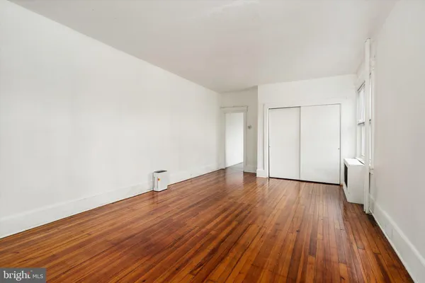 $2,500 | 1281 South Broad Street, Trenton, NJ 08610