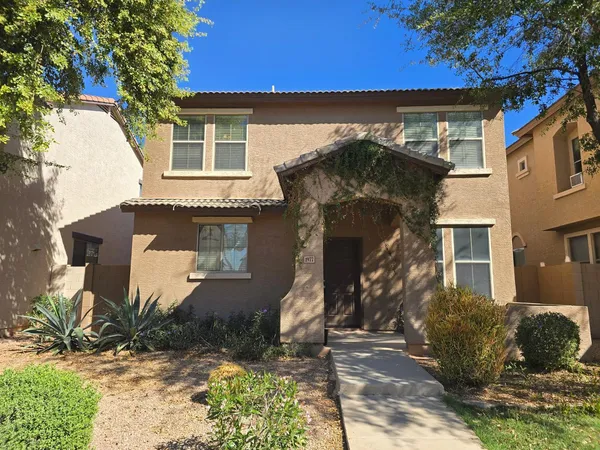 $1,945 | 1977 East Emily Lane, Gilbert, AZ 85295