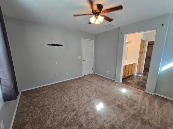 $1,945 | 1977 East Emily Lane, Gilbert, AZ 85295