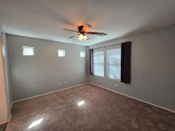 $1,945 | 1977 East Emily Lane, Gilbert, AZ 85295