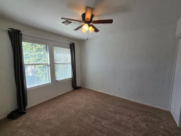 $1,945 | 1977 East Emily Lane, Gilbert, AZ 85295