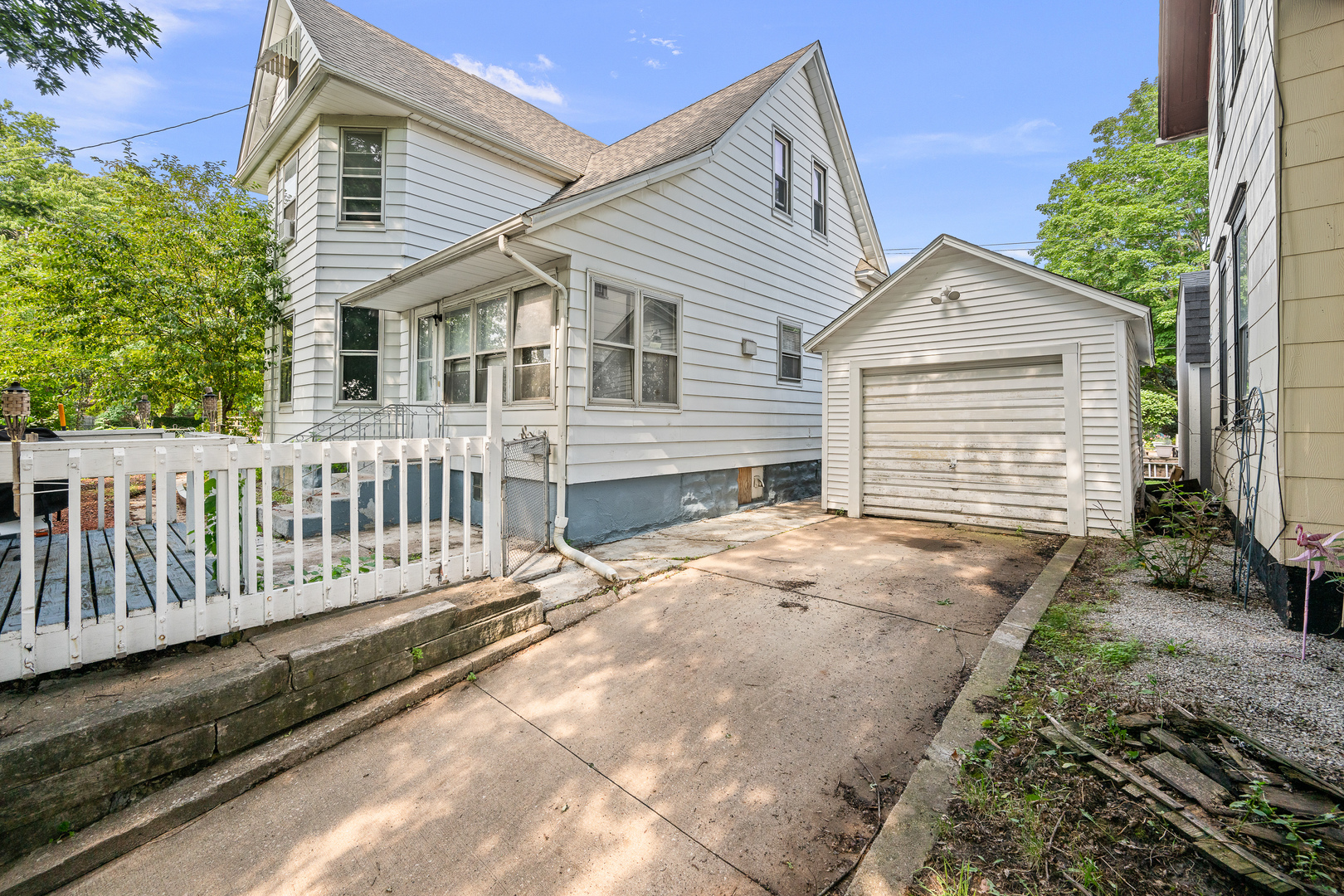 1004 13th Avenue Moline, IL 61265 - Photo 41 of 47