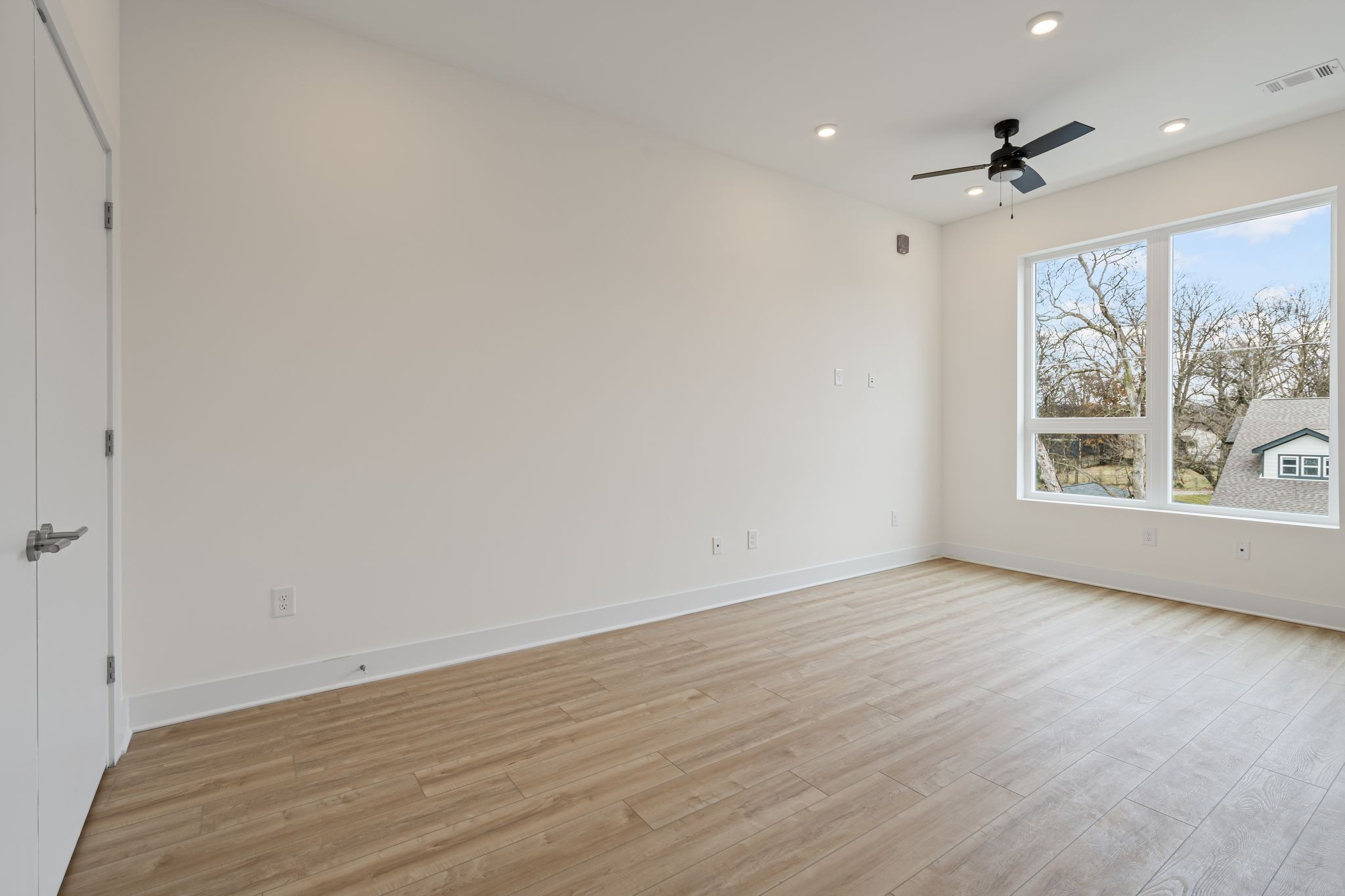 1310 Lischey Avenue, Unit 305 Nashville, TN 37207 - Photo 17 of 29