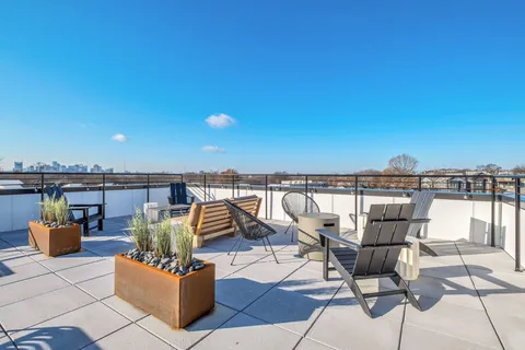 $359,999 | 1310 Lischey Avenue, Unit 305, Nashville, TN 37207