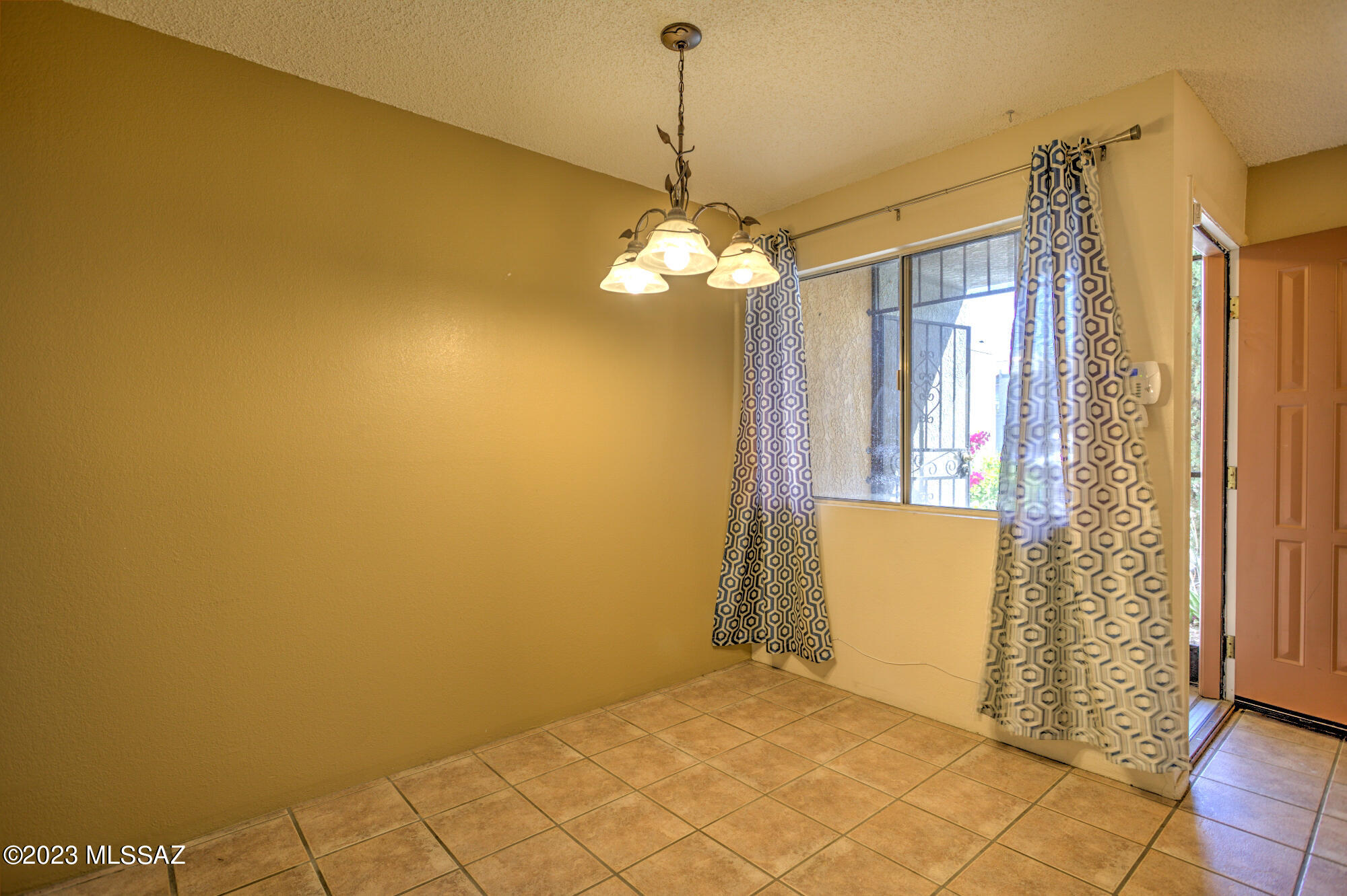 2787 West Anklam Road, Unit D Tucson, AZ 85745 - Photo 11 of 39