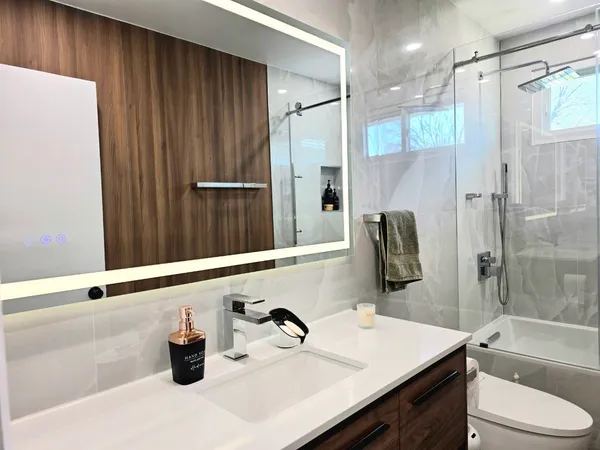 $439,000 | 8113 Carlisle Drive, Hanover Park, IL 60133