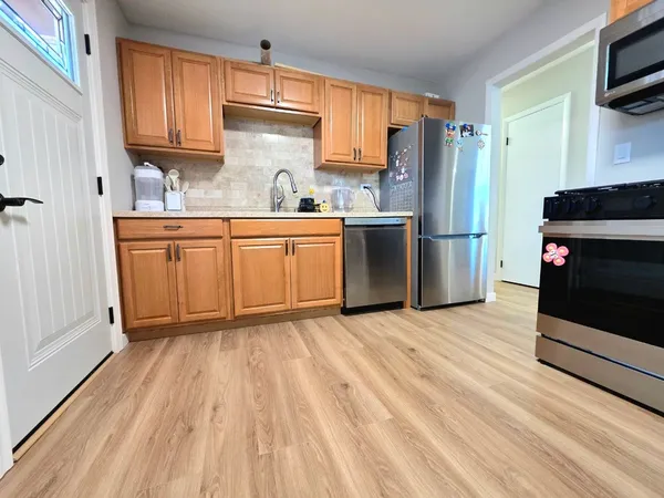 $439,000 | 8113 Carlisle Drive, Hanover Park, IL 60133