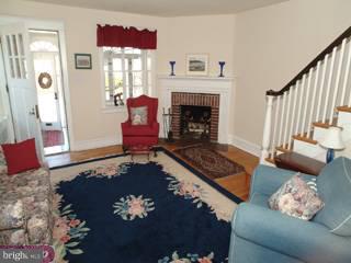 59 Chatham Road Ardmore, PA 19003 - Photo 2 of 6