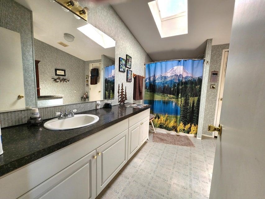 2626 D Cedonia-Addy Road Addy, WA 99101 - Photo 20 of 32