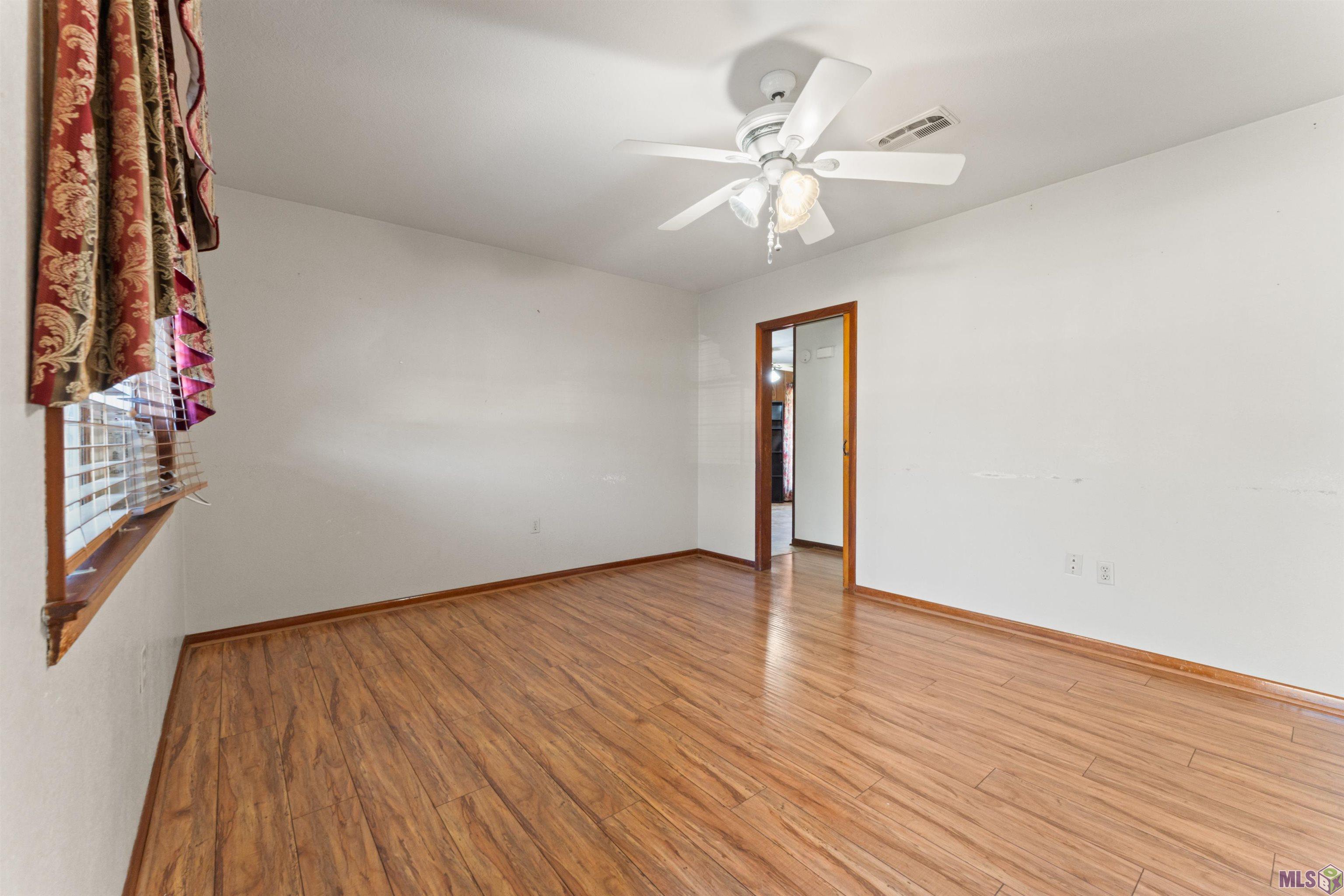 3952 Chestnut Street Zachary, LA 70791 - Photo 4 of 31