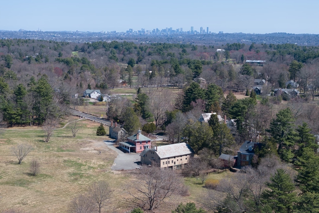 135 Wellesley Street Weston, MA 02493 - Photo 2 of 41