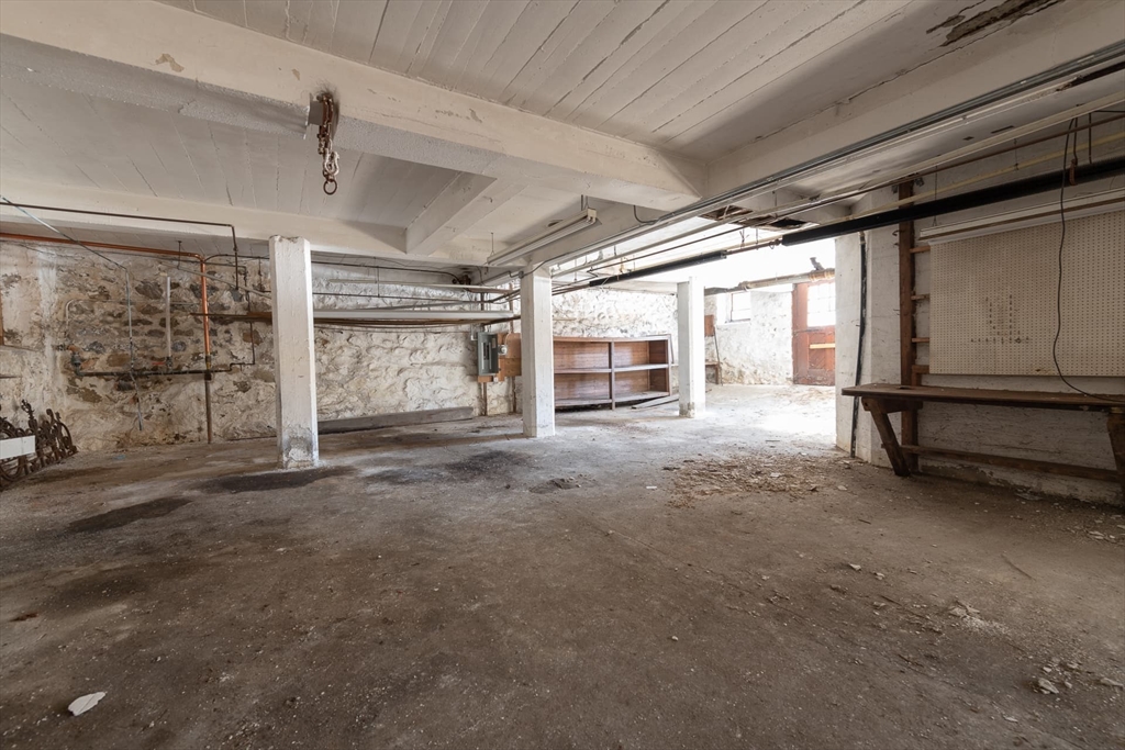 135 Wellesley Street Weston, MA 02493 - Photo 38 of 42