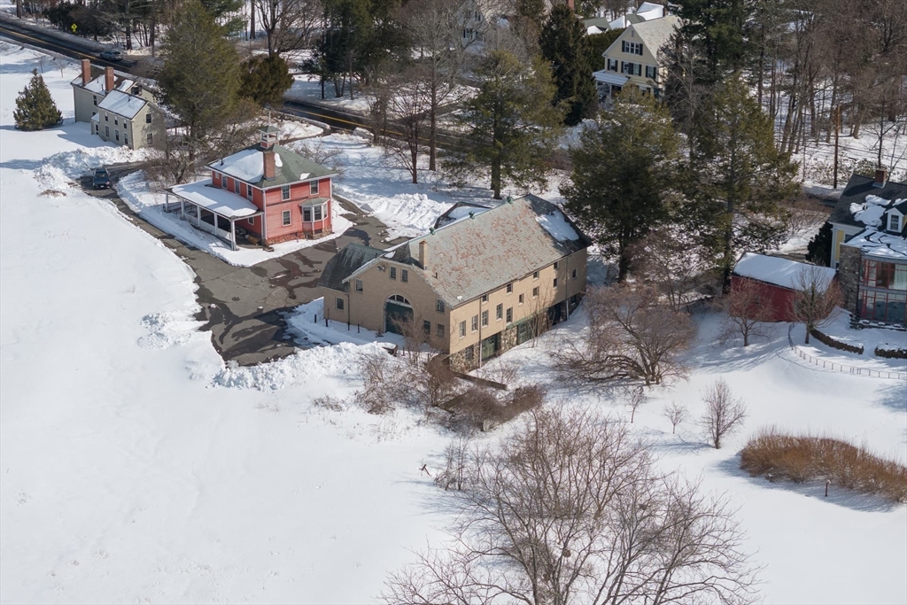 135 Wellesley Street Weston, MA 02493 - Photo 8 of 42