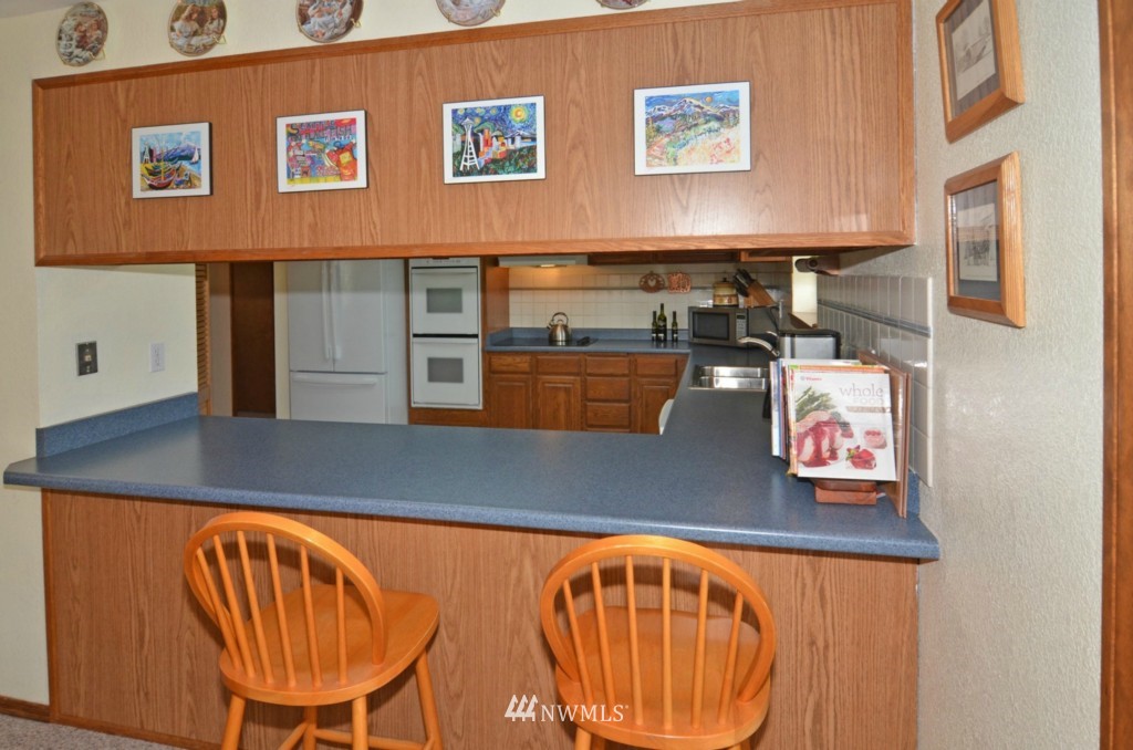 7456 Van Decar Road Southeast Port Orchard, WA 98367 - Photo 8 of 15 Gallery Image 8