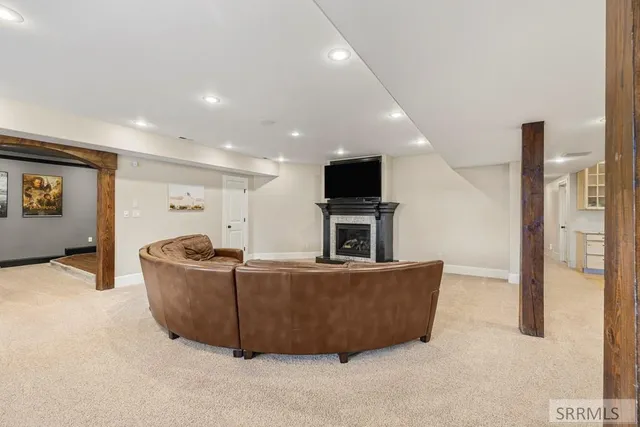 $2,800,000 | 1098 East 1485 North, Shelley, ID 83274