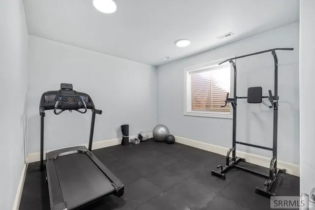 $2,800,000 | 1098 East 1485 North, Shelley, ID 83274