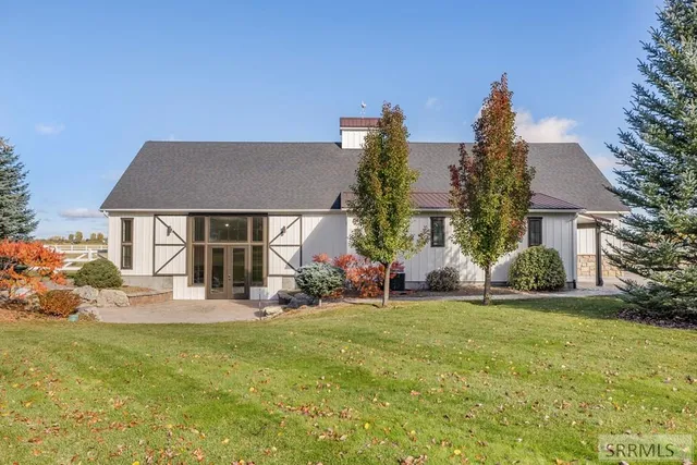 $2,800,000 | 1098 East 1485 North, Shelley, ID 83274