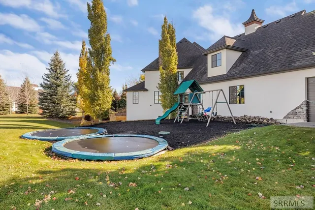 $2,800,000 | 1098 East 1485 North, Shelley, ID 83274