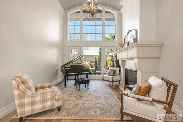 $2,800,000 | 1098 East 1485 North, Shelley, ID 83274