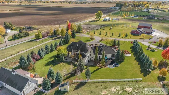 $2,800,000 | 1098 East 1485 North, Shelley, ID 83274