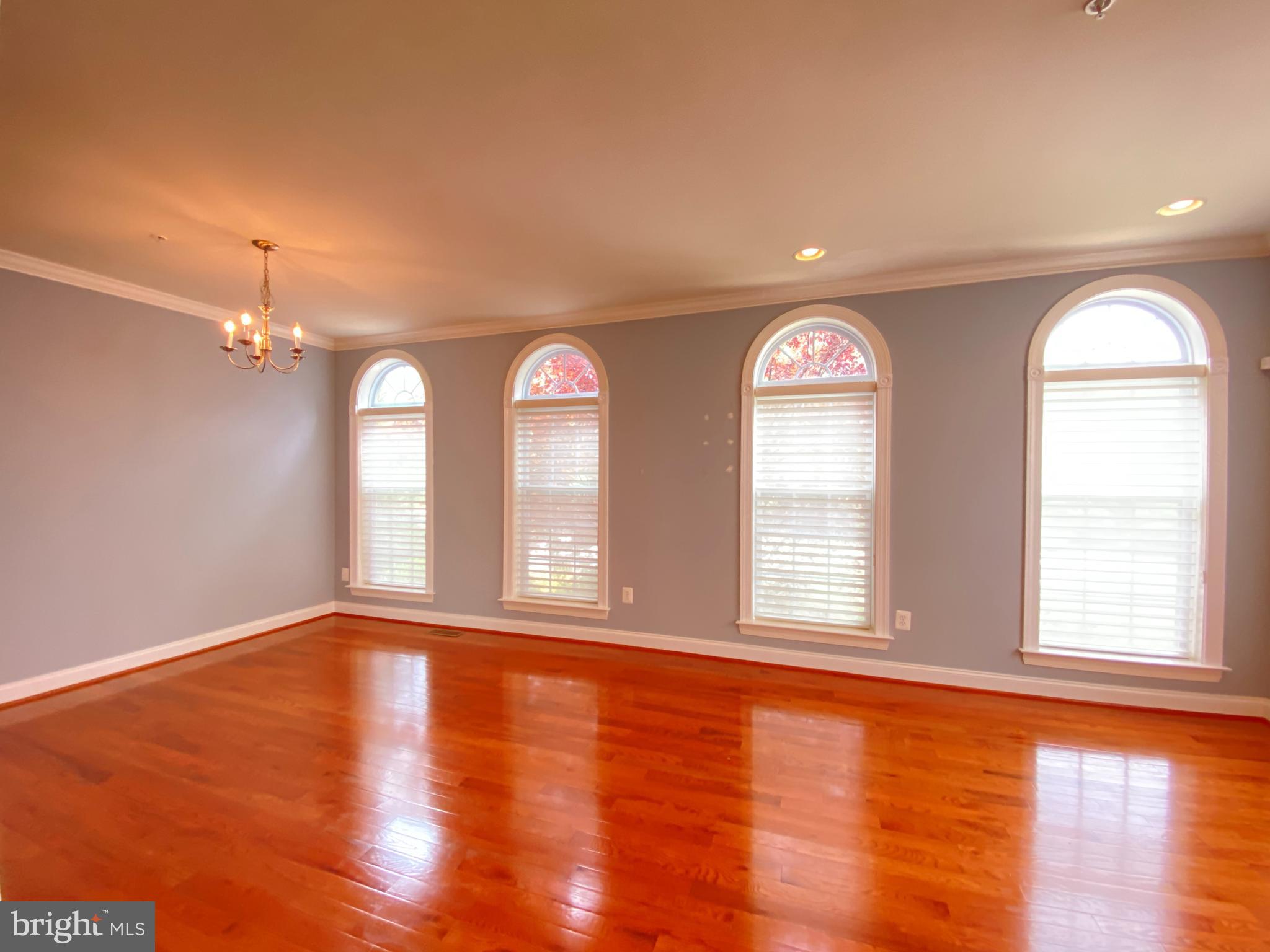 7622 Elmcrest Road Hanover, MD 21076 - Photo 8 of 53 Dining Room