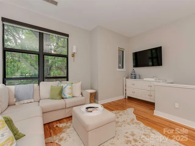 $444,999 | 712 North Alexander Street, Charlotte, NC 28202