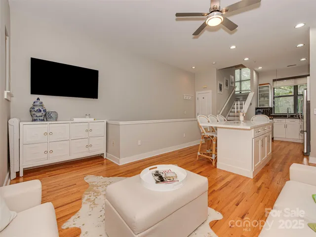 $444,999 | 712 North Alexander Street, Charlotte, NC 28202