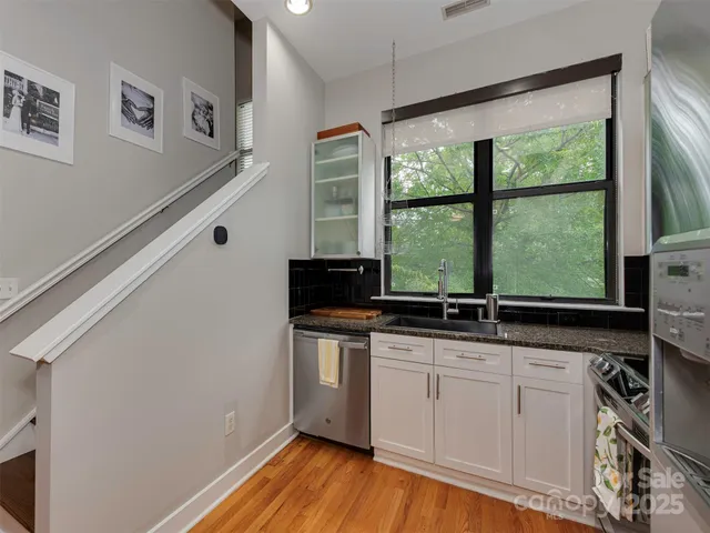 $444,999 | 712 North Alexander Street, Charlotte, NC 28202