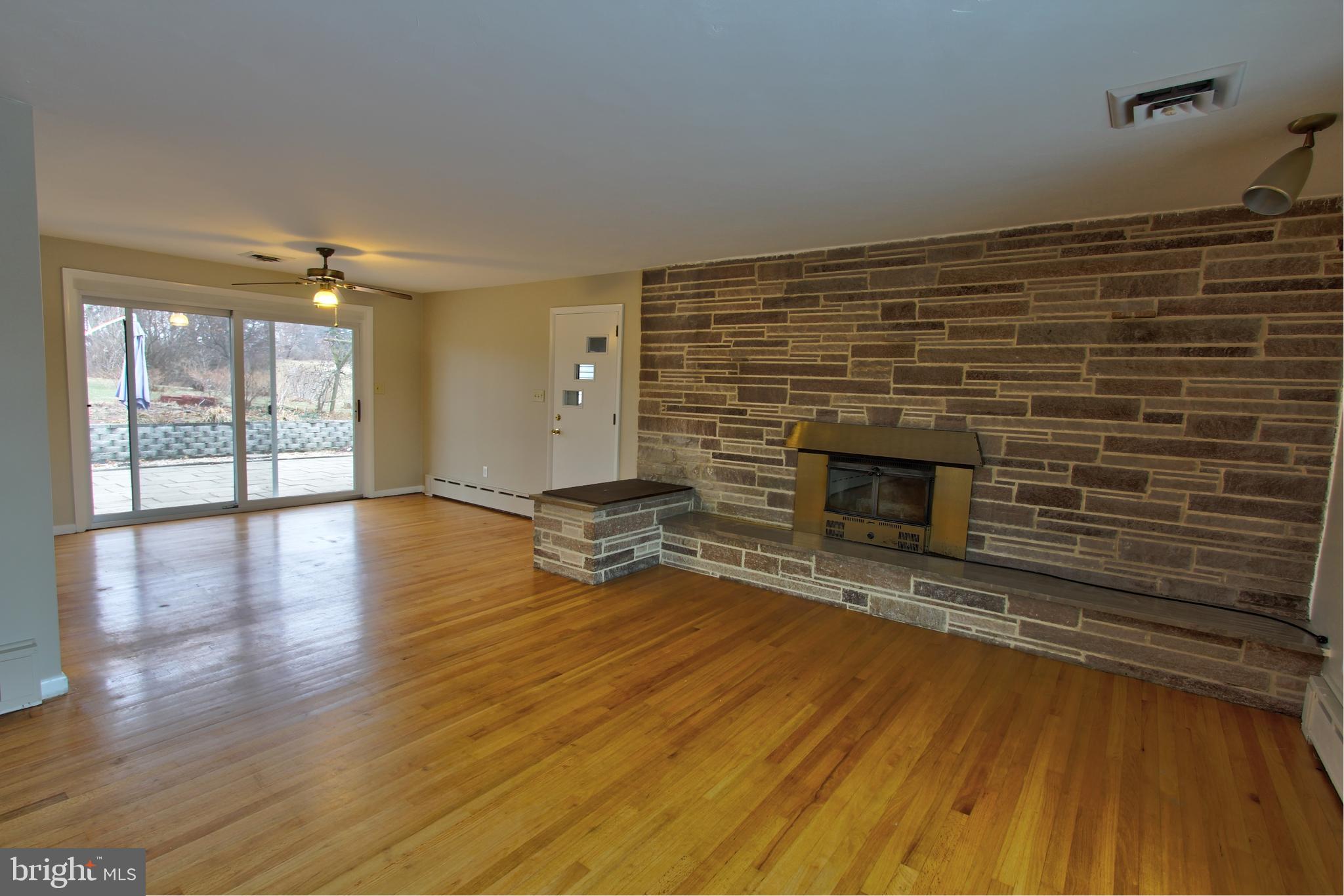 431 Berryhill Road Harrisburg, PA 17109 - Photo 10 of 25 Main Floor Living Room View to Dining Room