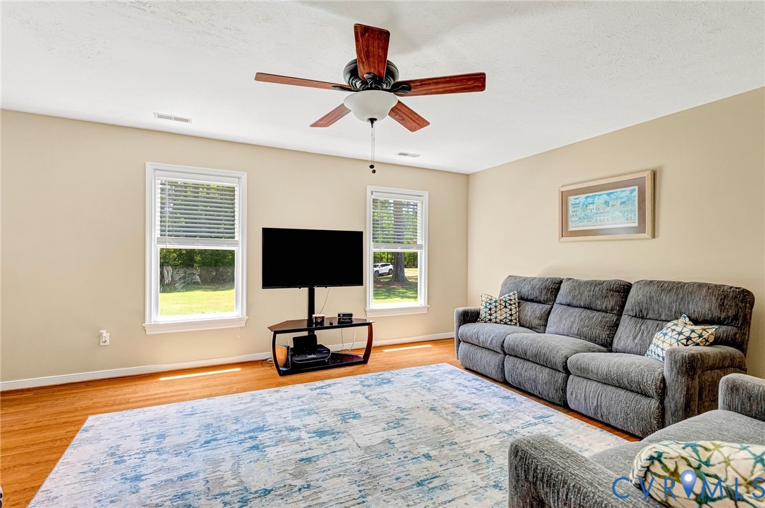 4980 Charles City Road Henrico, VA 23231 - Photo 4 of 47