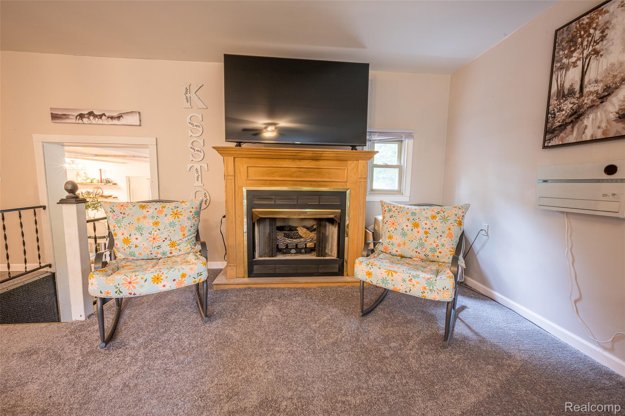 945 North Hockaday Road Gladwin, MI 48624 - Photo 13 of 25 Gas Fireplace