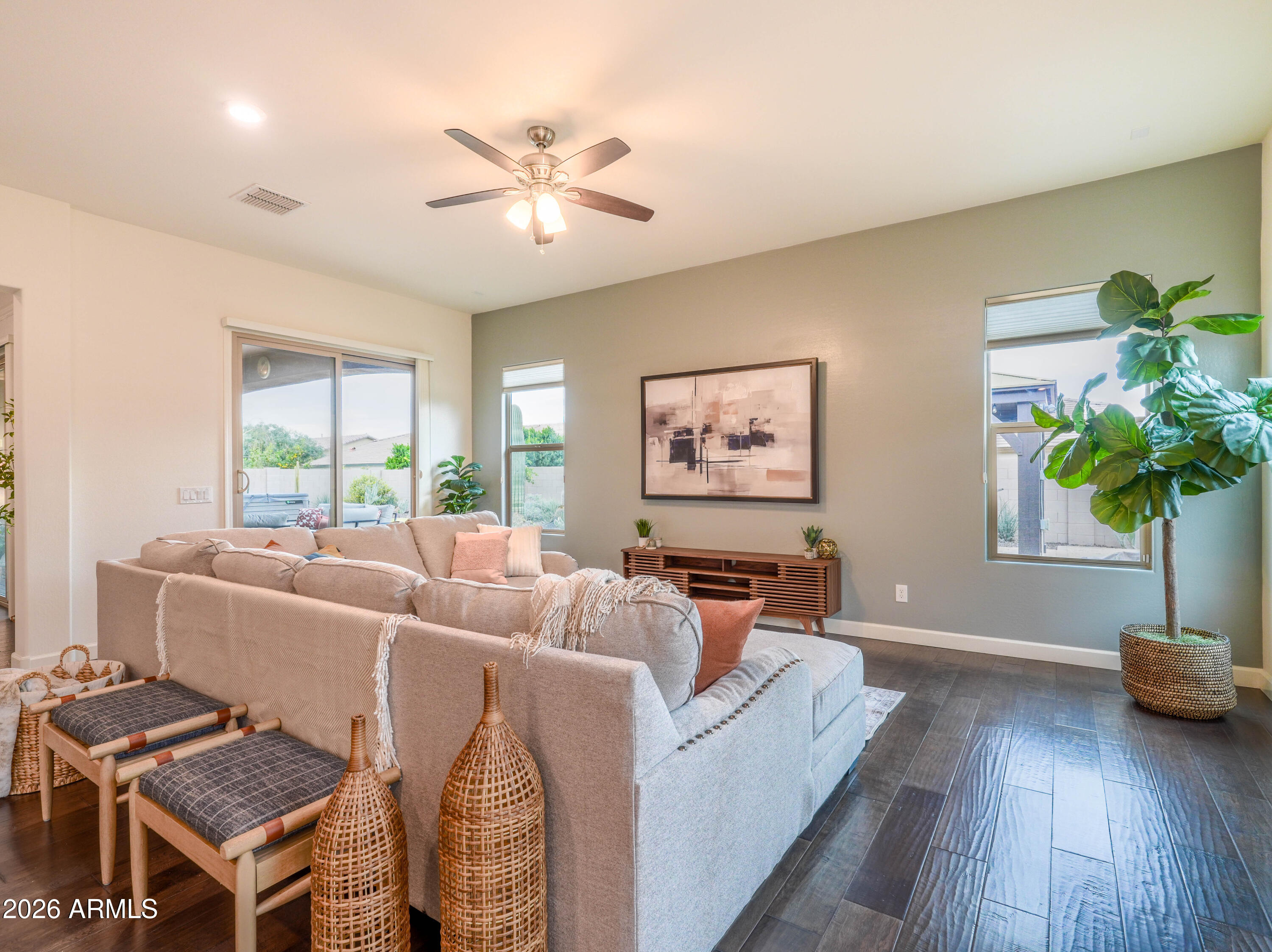 948 East Reliant Street Gilbert, AZ 85298 - Photo 27 of 59 948 E Reliant St