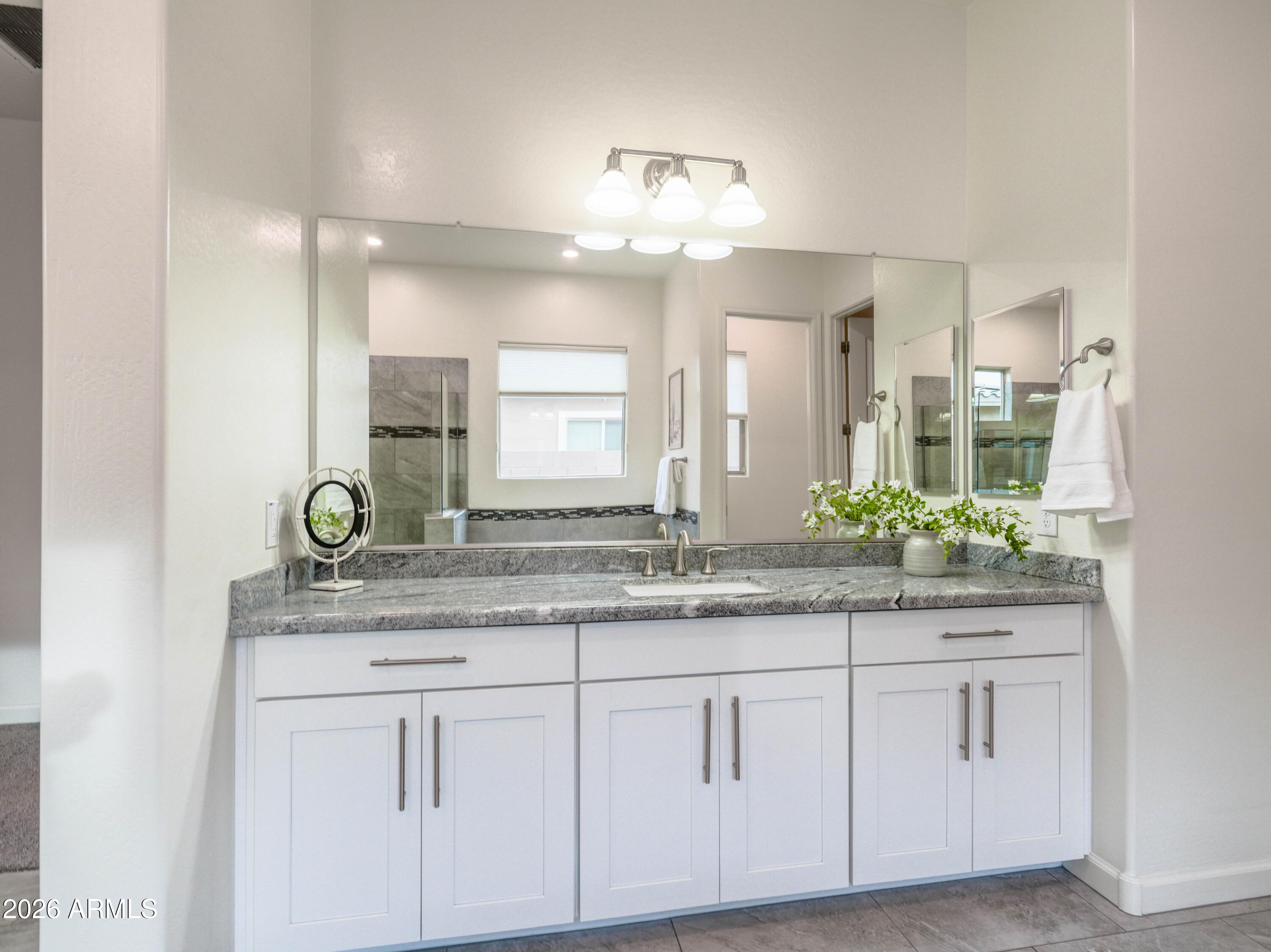 948 East Reliant Street Gilbert, AZ 85298 - Photo 32 of 59 948 E Reliant St