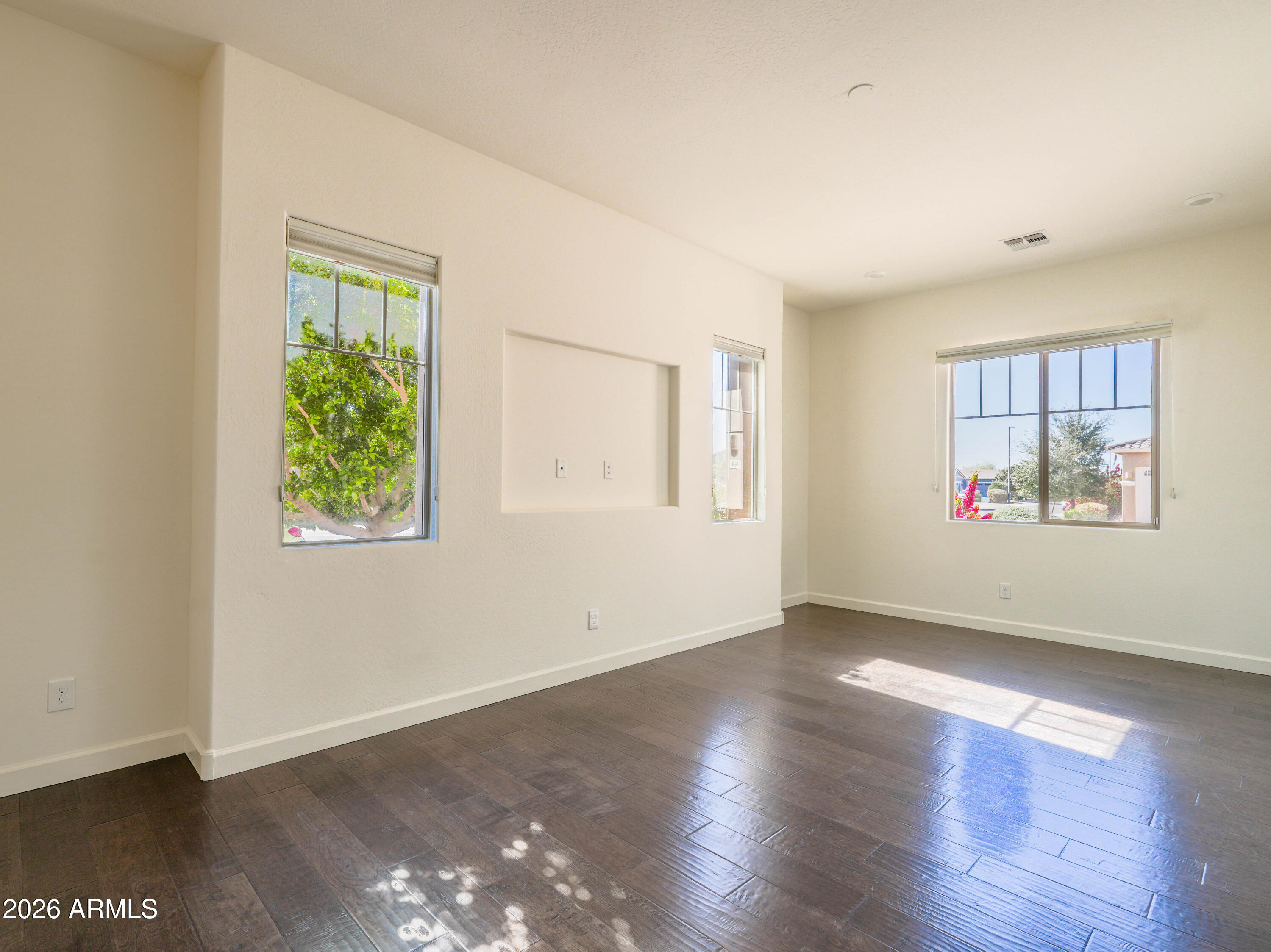 948 East Reliant Street Gilbert, AZ 85298 - Photo 45 of 59 948 E Reliant St