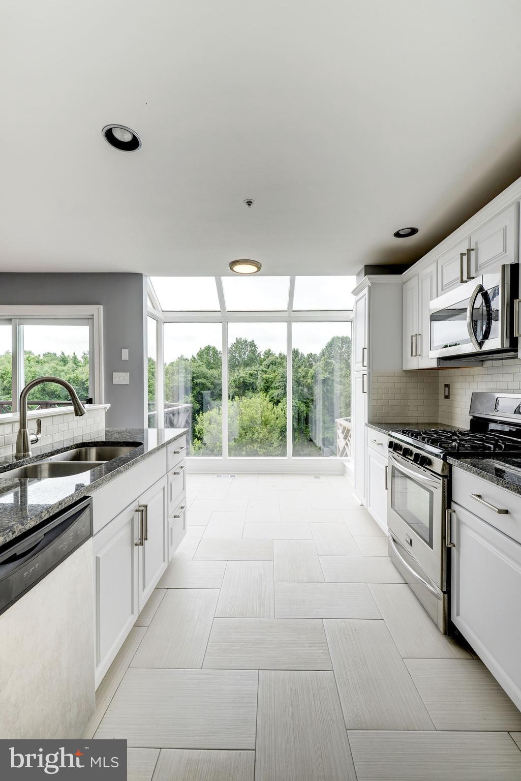 3240 Spriggs Request Way Bowie, MD 20721 - Photo 14 of 41 Amazing Kitchen