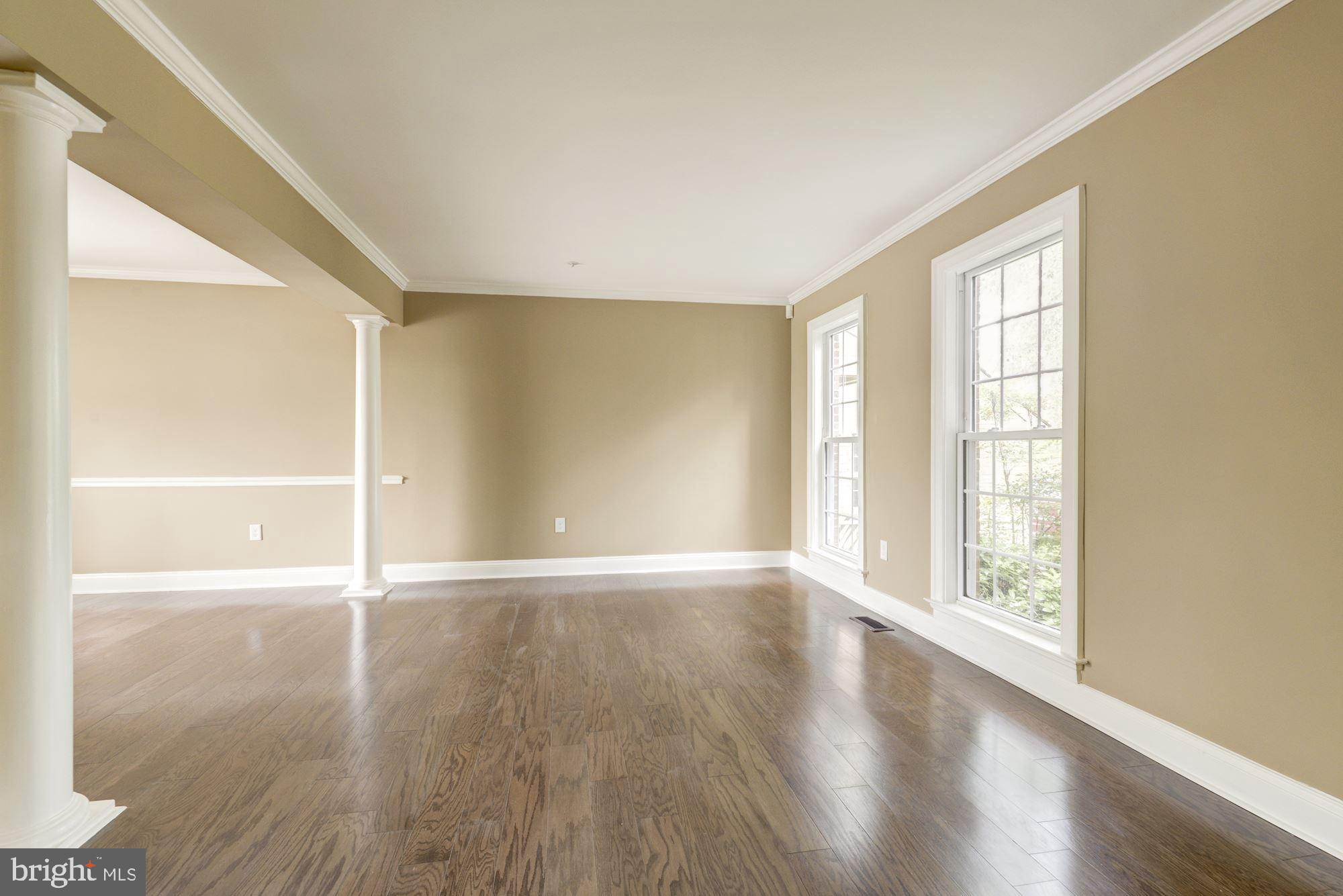 3240 Spriggs Request Way Bowie, MD 20721 - Photo 8 of 41 Living Room