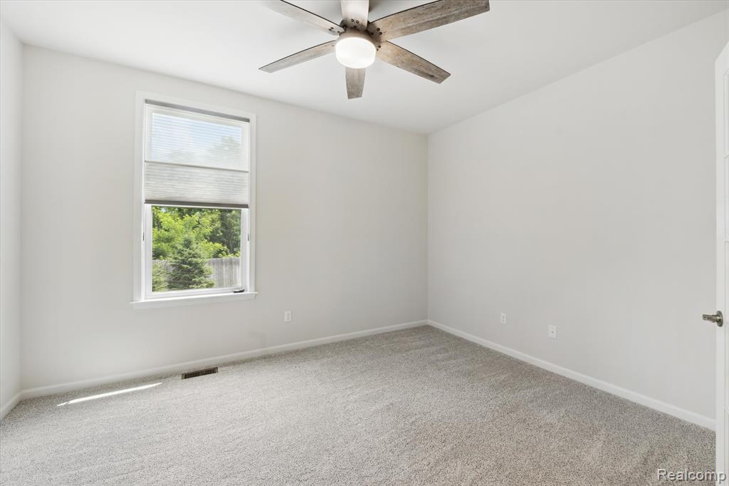 1065 Spring Trail Brighton, MI 48116 - Photo 28 of 61