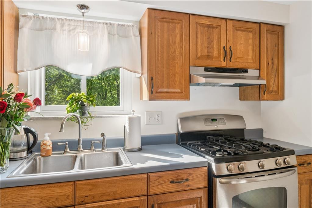 1019 Harvard Road Monroeville, PA 15146 - Photo 14 of 33