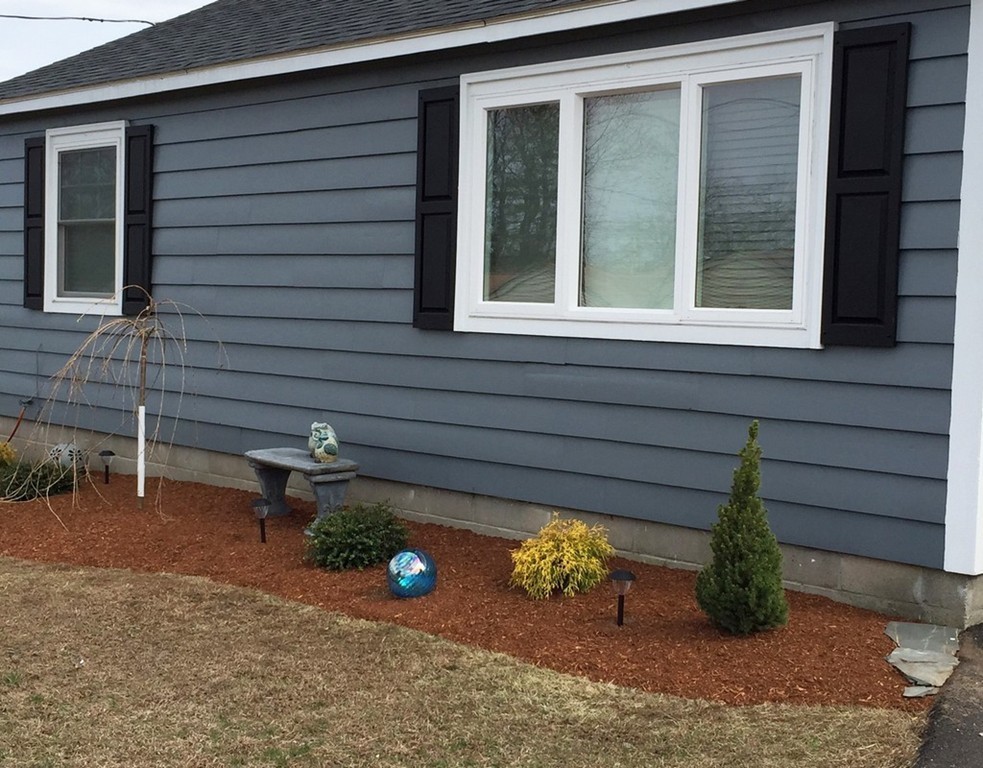 10 Harvey Road Chelmsford, MA 01824 - Photo 3 of 25