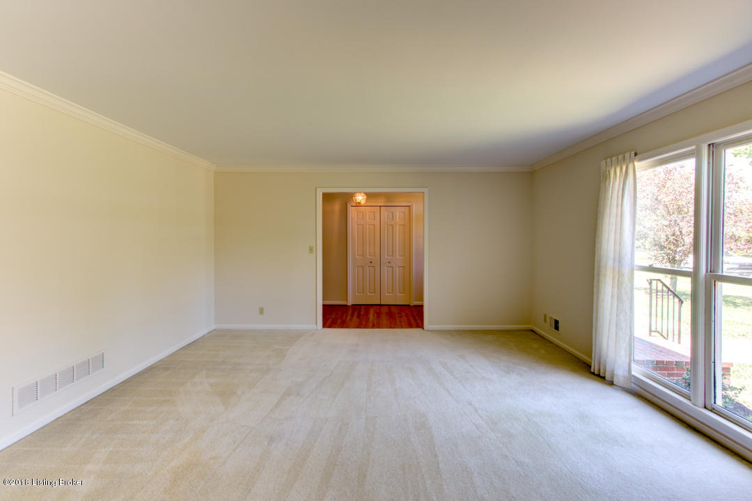 5914 Apache Road Louisville, KY 40207 - Photo 6 of 53 Large formal Living room.