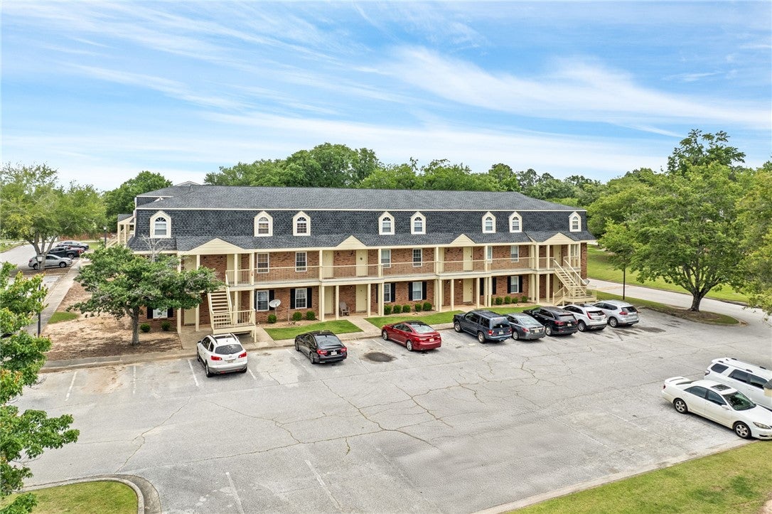 1761 Wire Road, Unit 411 Auburn, AL 36832 - Photo 1 of 17 Gallery Image 1