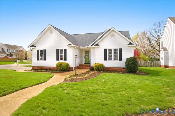$395,000 | 6320 Rolling Lawn Court, Mechanicsville, VA 23111