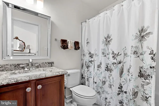 $1,530,000 | 43312 Crystal Lake Street, Leesburg, VA 20176