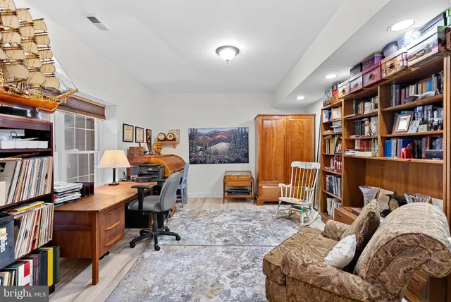 $1,530,000 | 43312 Crystal Lake Street, Leesburg, VA 20176